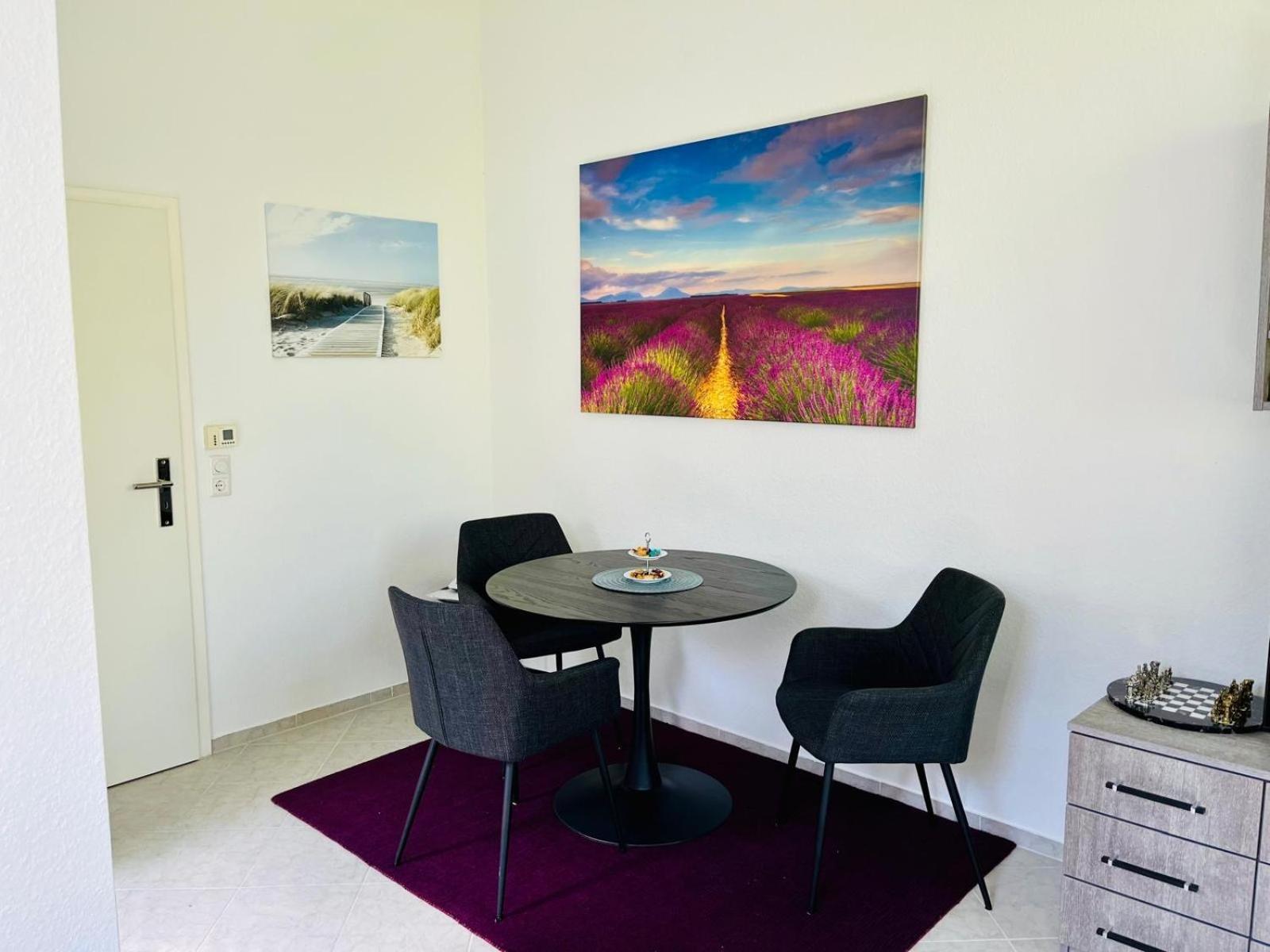 Zentrale Ferienwohnung Am Buhlschen Park In Deidesheim Luaran gambar